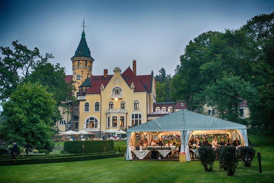 Hotel Bursztynowy Palac Koszalin Luaran gambar