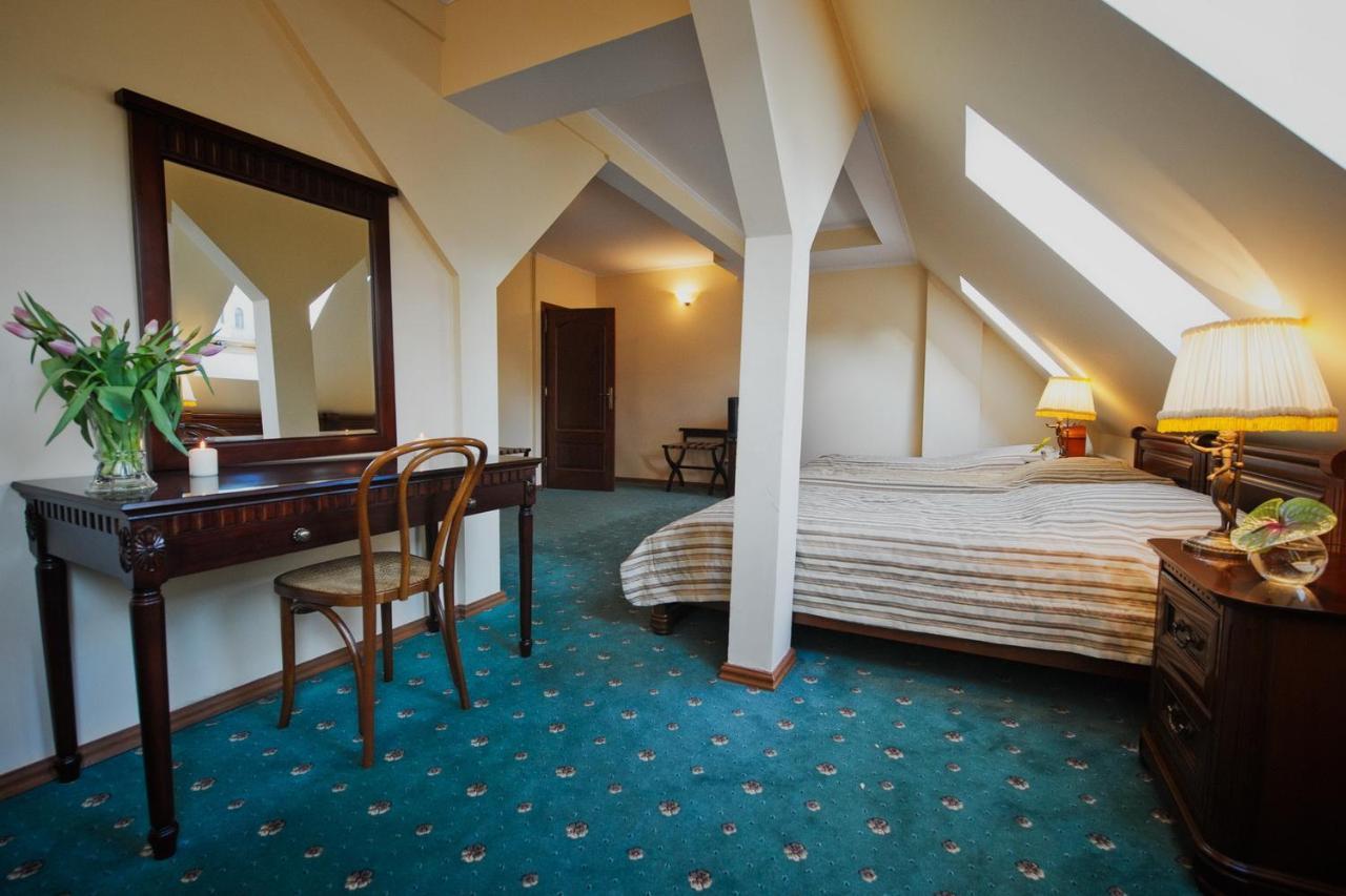 Hotel Bursztynowy Palac Koszalin Luaran gambar