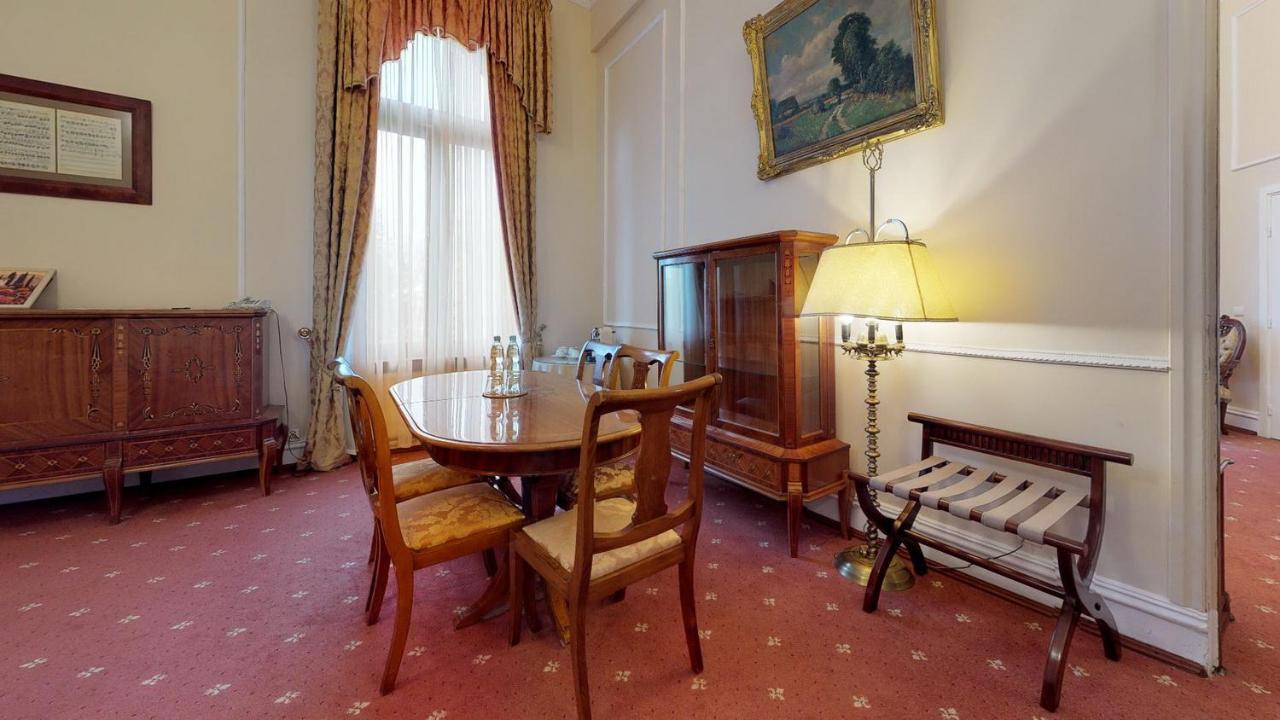 Hotel Bursztynowy Palac Koszalin Luaran gambar