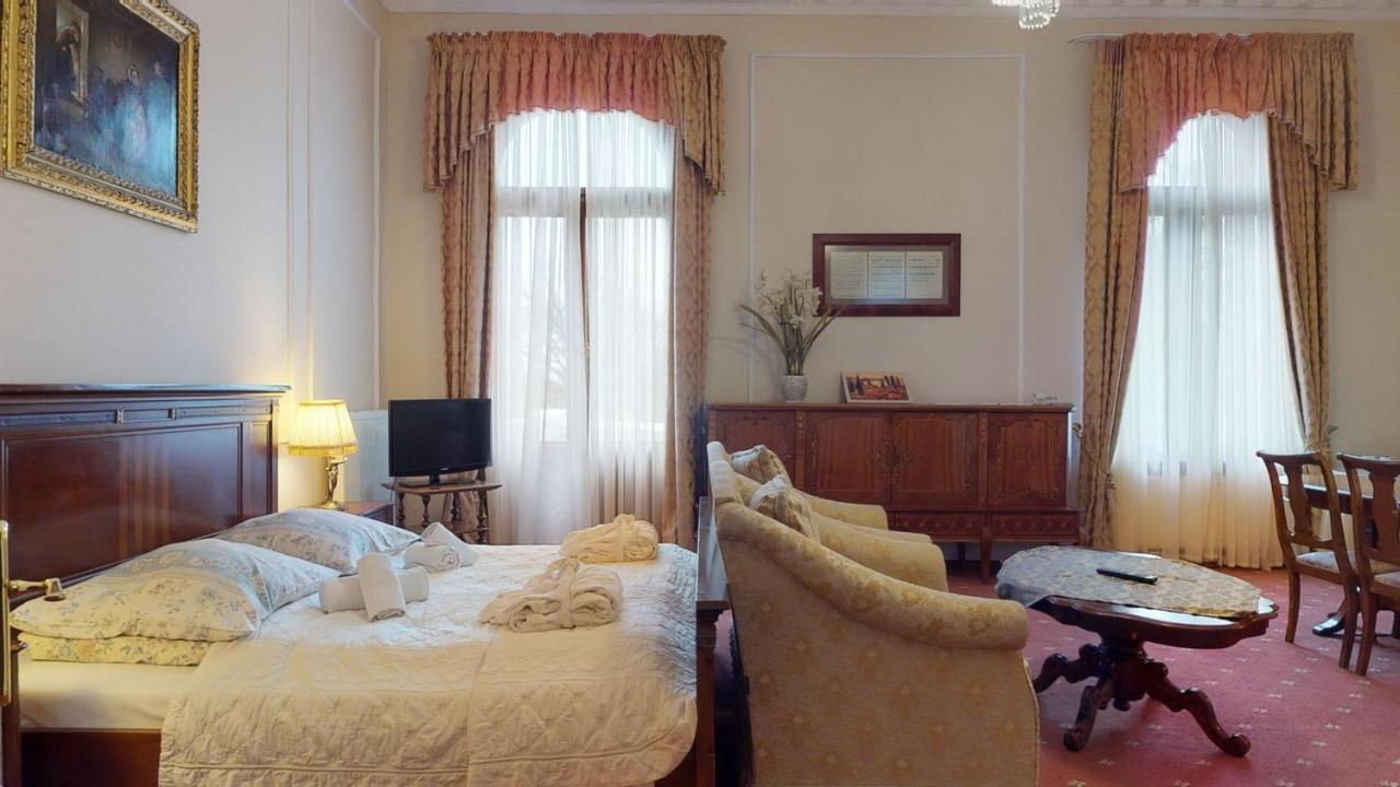 Hotel Bursztynowy Palac Koszalin Luaran gambar