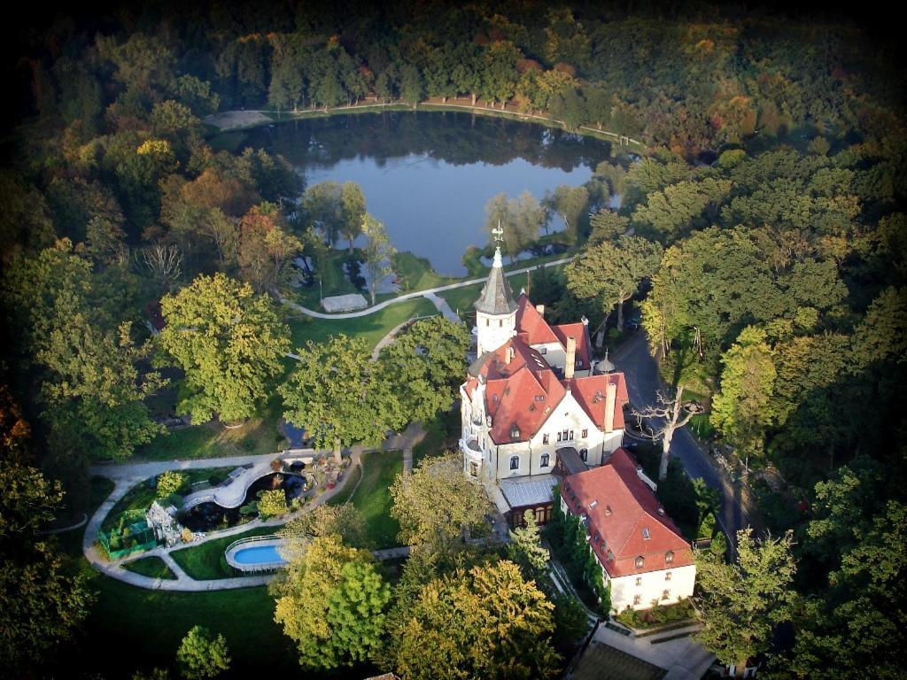 Hotel Bursztynowy Palac Koszalin Luaran gambar